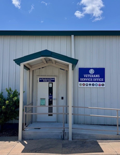 Gillespie County Veterans Service Office Entrance May 2025